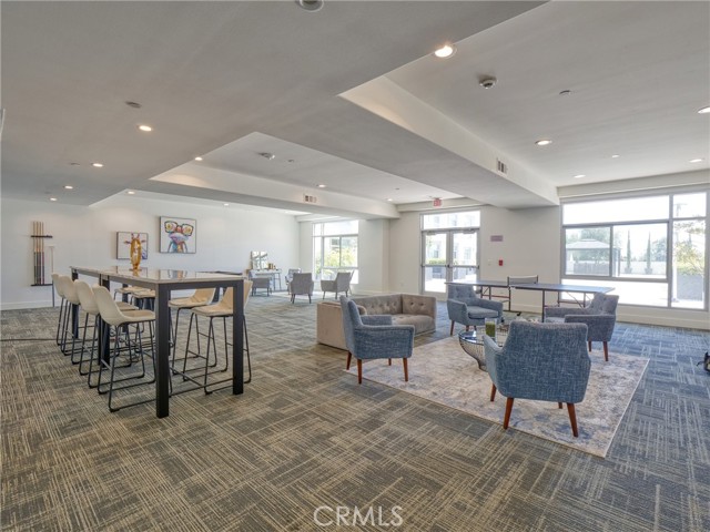 56 E Duarte Road, Arcadia CA: https://media.crmls.org/medias/0fd20e4a-fc69-44b1-bd1d-0b59c8f00b77.jpg