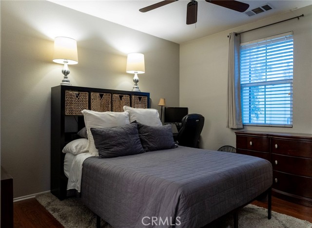 Detail Gallery Image 14 of 29 For 1800 E Lakeshore #1803,  Lake Elsinore,  CA 92530 - 3 Beds | 2/1 Baths