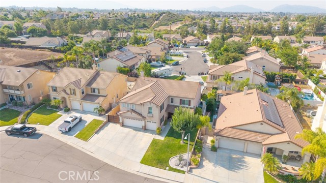 30567 Mill Valley Court, Murrieta CA: https://media.crmls.org/medias/0fd3d36e-bbd5-414f-b925-382c42ed2621.jpg