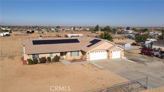 Detail Gallery Image 1 of 33 For 11130 Tenaya Rd, Apple Valley,  CA 92308 - 4 Beds | 2/1 Baths