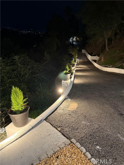 Detail Gallery Image 66 of 66 For 981 Glen Oaks, Pasadena,  CA 91105 - 3 Beds | 3 Baths