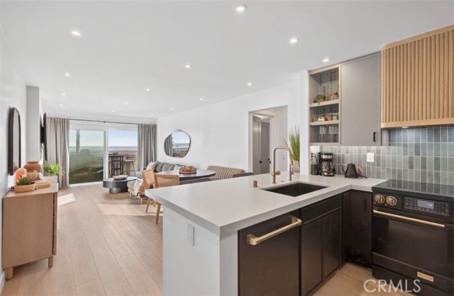 Front Image Thumbnail for CRSR25274773