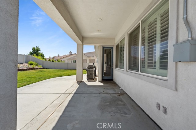 10237 Cotoneaster Street, Apple Valley CA: https://media.crmls.org/medias/0fd4e7fb-5254-41cc-a1b4-fe2786de6e10.jpg