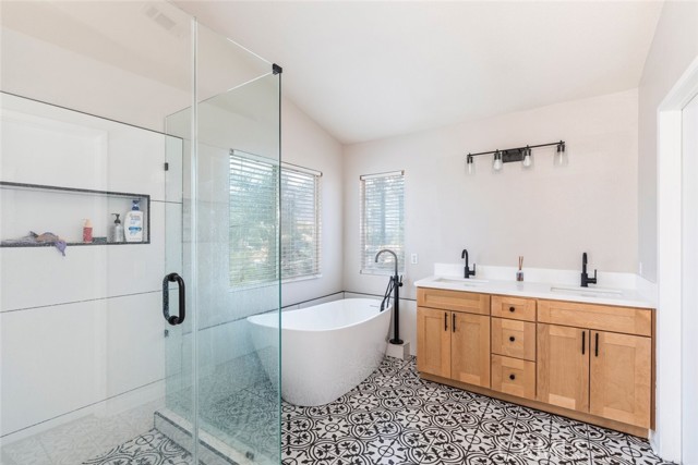 Detail Gallery Image 30 of 49 For 15135 Knollwood St, Lake Elsinore,  CA 92530 - 4 Beds | 3 Baths