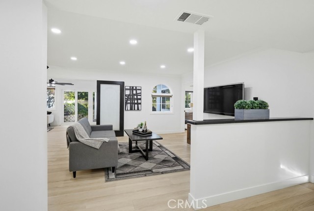 Detail Gallery Image 35 of 66 For 10232 Hialeah, Cypress,  CA 90630 - 5 Beds | 2/1 Baths