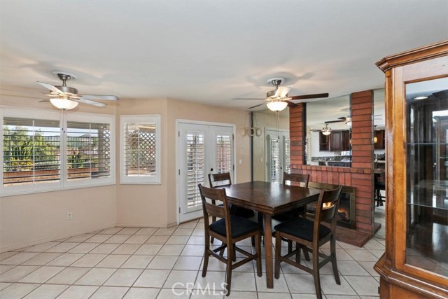 Detail Gallery Image 21 of 70 For 531 Ventura, Corona,  CA 92879 - 4 Beds | 3 Baths