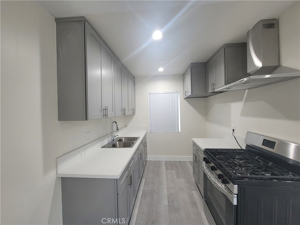 14609 Saticoy Street #24