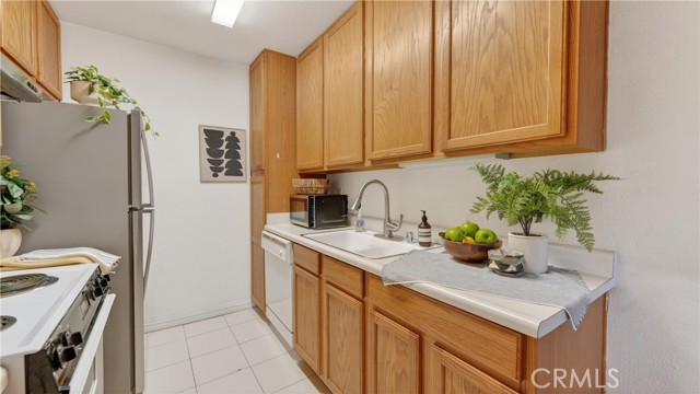 Detail Gallery Image 13 of 22 For 2300 S Hacienda, Hacienda Heights,  CA 91745 - 1 Beds | 1 Baths