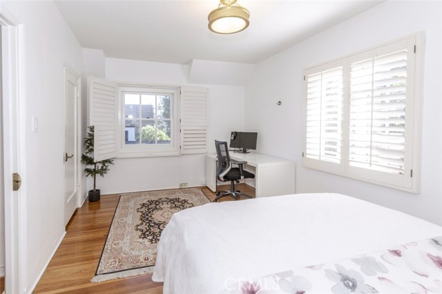1640 Ard Eevin Avenue, Glendale CA: https://media.crmls.org/medias/0fd72785-ea02-48df-a755-4fc8685a8e1a.jpg
