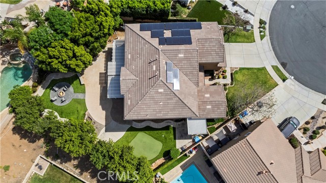 Detail Gallery Image 4 of 71 For 1357 Onyx Cir, Corona,  CA 92882 - 5 Beds | 4 Baths