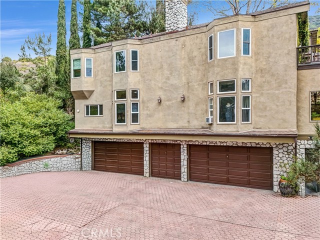 Image 1 of 29 For 21095 Raquel Road