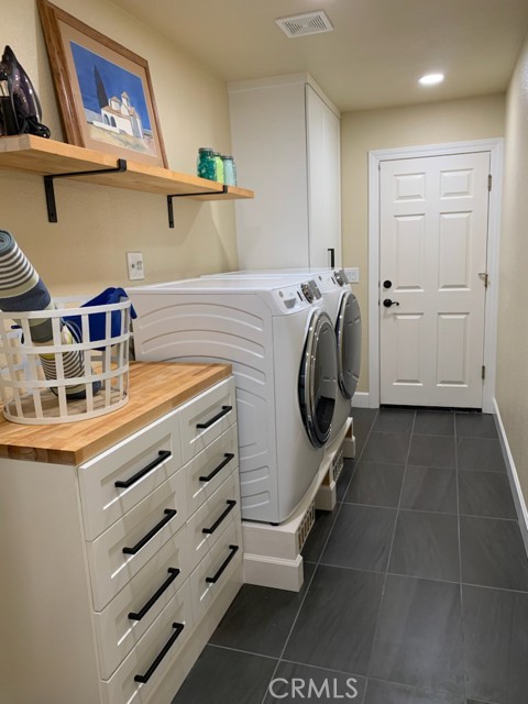 Spacious Laundry Room with access to garage