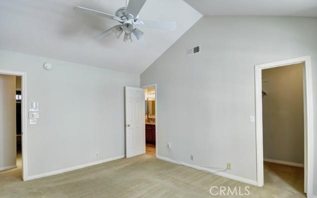 Master bedroom w walk in closet