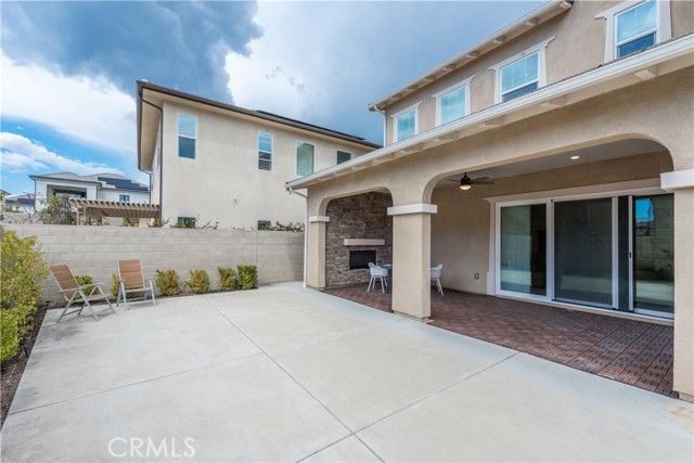 54 Sagan Way, Irvine CA: https://media.crmls.org/medias/0fd92a8a-849c-4af7-a016-bc1bf8ccf629.jpg
