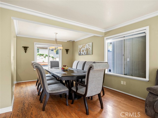 Detail Gallery Image 6 of 39 For 28625 Victoria Rd, Castaic,  CA 91384 - 3 Beds | 2/1 Baths