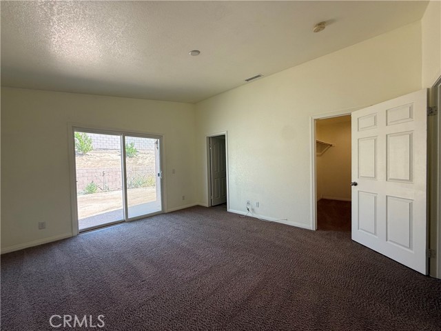 Detail Gallery Image 14 of 33 For 37126 Firethorn St, Palmdale,  CA 93550 - 4 Beds | 2 Baths
