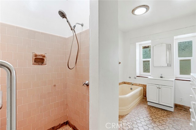 Detail Gallery Image 30 of 35 For 815 W Yosemite, Madera,  CA 93637 - 2 Beds | 1 Baths