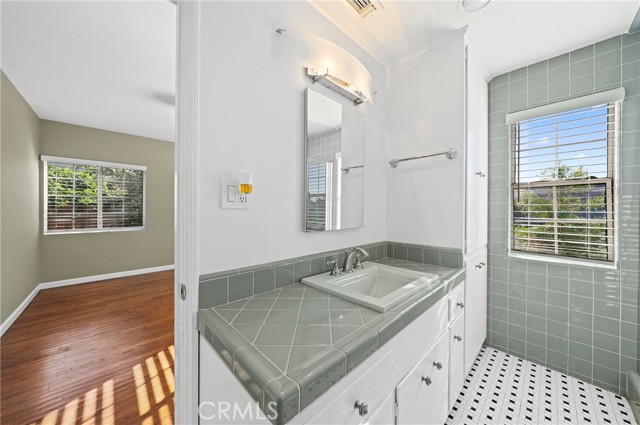 Detail Gallery Image 16 of 29 For 247 W Arlight St, Monterey Park,  CA 91754 - 3 Beds | 2 Baths