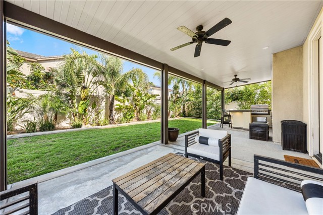 7462 Silver Saddle Court, Eastvale CA: https://media.crmls.org/medias/0fdae400-f1e1-4d81-ab55-076fef566190.jpg