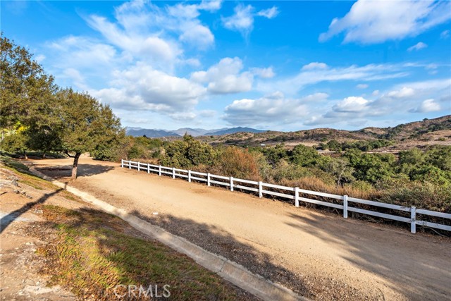 Detail Gallery Image 16 of 37 For 1 Serene Canyon Rd, Rancho Santa Margarita,  CA 92688 - 3 Beds | 2/1 Baths