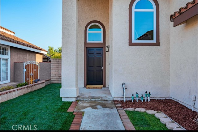 Detail Gallery Image 4 of 29 For 11390 American River Rd, Corona,  CA 92878 - 3 Beds | 2/1 Baths