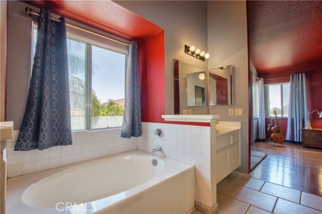 Image 23 of 39 For 12914 Coralberry St.