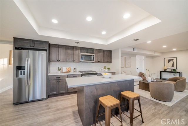 Detail Gallery Image 6 of 31 For 13627 Scenic Crest Dr, Yucaipa,  CA 92399 - 4 Beds | 2/1 Baths