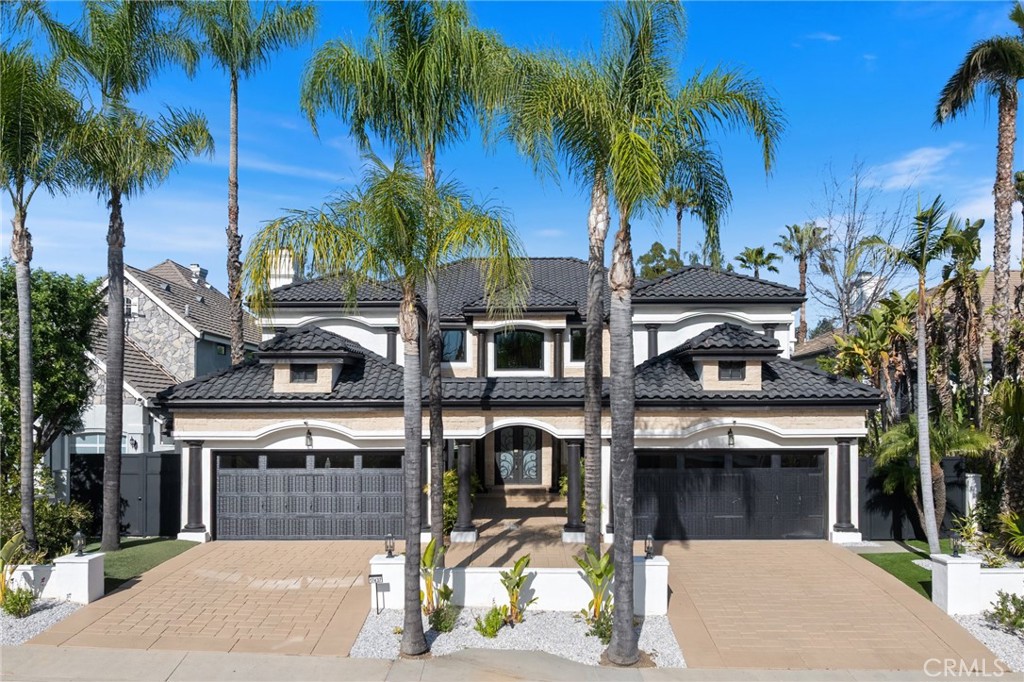 17437 Oak Creek Court