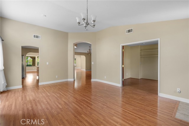 Detail Gallery Image 40 of 59 For 527 San Antonio Dr, Santa Maria,  CA 93455 - 4 Beds | 3 Baths