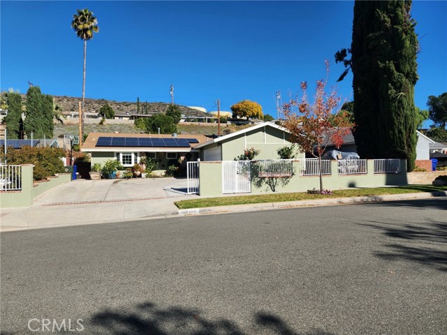 Detail Gallery Image 70 of 71 For 19755 Steinway St, Canyon Country,  CA 91351 - 3 Beds | 2 Baths