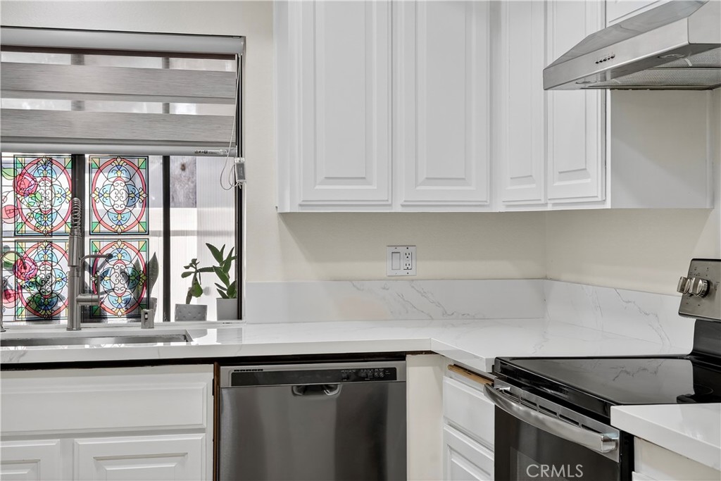 MLS #PW25215446 image #17