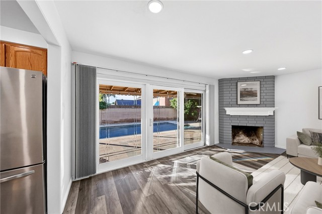 Detail Gallery Image 4 of 29 For 7581 Primrose, Buena Park,  CA 90620 - 4 Beds | 2 Baths