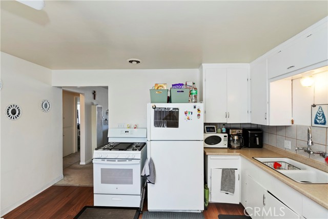 Detail Gallery Image 13 of 64 For 114 Juniper, Brea,  CA 92821 - – Beds | – Baths