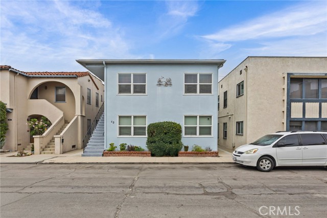 Front Image Thumbnail for CROC26036870