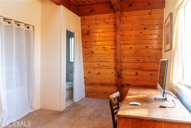 Detail Gallery Image 13 of 31 For 829 Hart Ln, Big Bear City,  CA 92314 - 2 Beds | 1/1 Baths