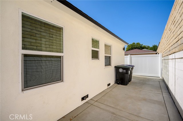 Detail Gallery Image 20 of 23 For 1025 Linden Ave a,  Glendale,  CA 91201 - 3 Beds | 2 Baths