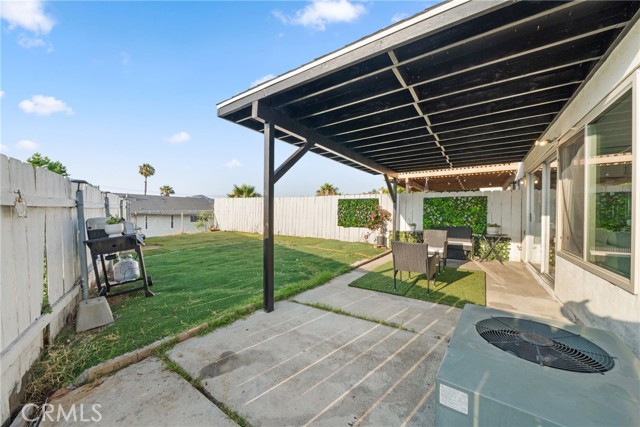 8804 Terrarama Avenue, Spring Valley CA: https://media.crmls.org/medias/0fe1e88b-0a23-48c9-9508-4e9cff550859.jpg