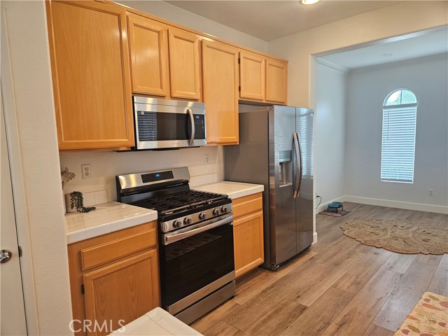 28239 Long Meadow Dr, Menifee, CA 92584 photo 4