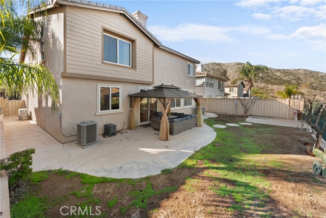 35424 Saddle Hill Road, Lake Elsinore CA: https://media.crmls.org/medias/0fe41532-74cf-4093-b3a1-7f8ff83818ac.jpg