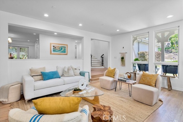 2209 Valley Drive, Manhattan Beach, California 90266, 4 Bedrooms Bedrooms, ,2 BathroomsBathrooms,Residential,Sold,Valley,SB22159548