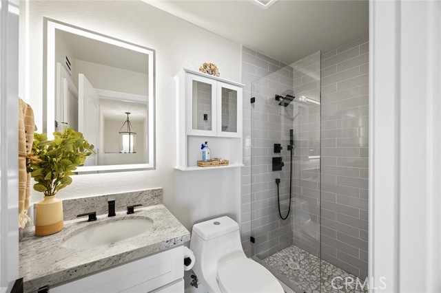 121 Boca De La Playa, San Clemente CA: https://media.crmls.org/medias/0fe4e439-126a-439c-8610-2635423b0a36.jpg