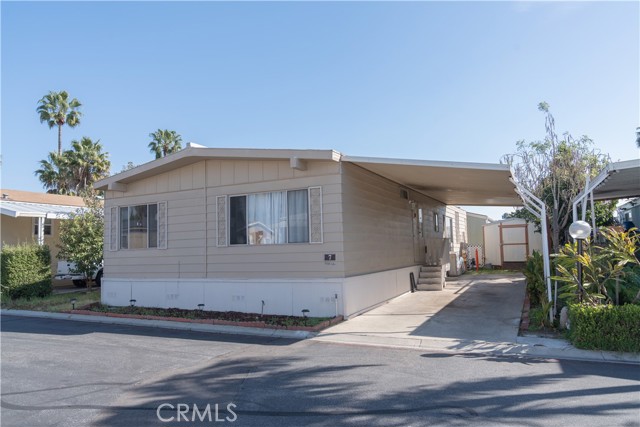 Detail Gallery Image 2 of 8 For 2139 4, Ontario,  CA 91764 - 4 Beds | 2 Baths