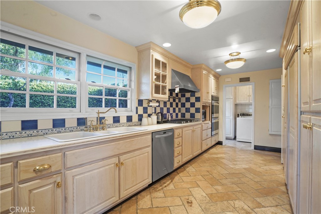 MLS #SR25230466 image #8