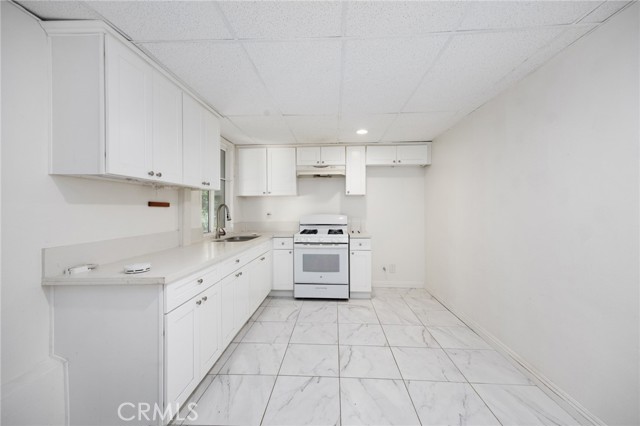 181 E Alegria Avenue, Sierra Madre CA: https://media.crmls.org/medias/0fe66e54-aba0-4d79-aebc-d13cade41fa4.jpg