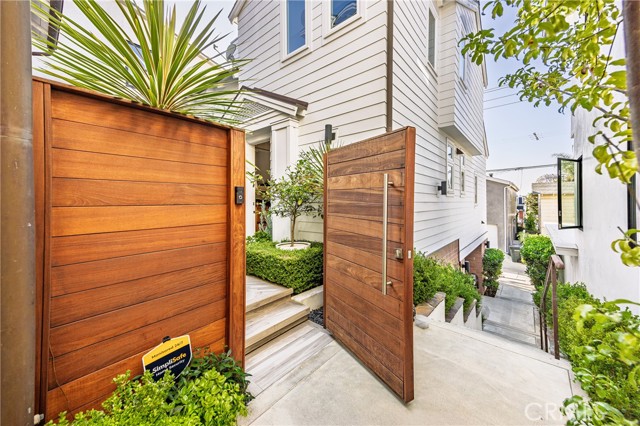 Detail Gallery Image 21 of 31 For 507 1/2 Poppy Ave, Corona Del Mar,  CA 92625 - 2 Beds | 2 Baths