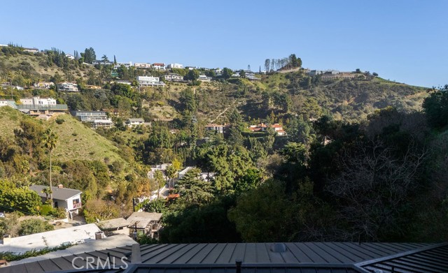 Detail Gallery Image 9 of 44 For 8130 Gould, Los Angeles,  CA 90046 - 3 Beds | 3/1 Baths