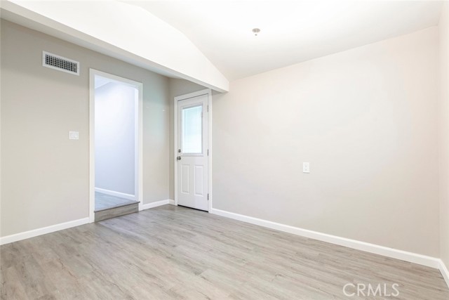 Detail Gallery Image 16 of 38 For 6545 Coldwater Canyon Ave, North Hollywood,  CA 91606 - 4 Beds | 2 Baths