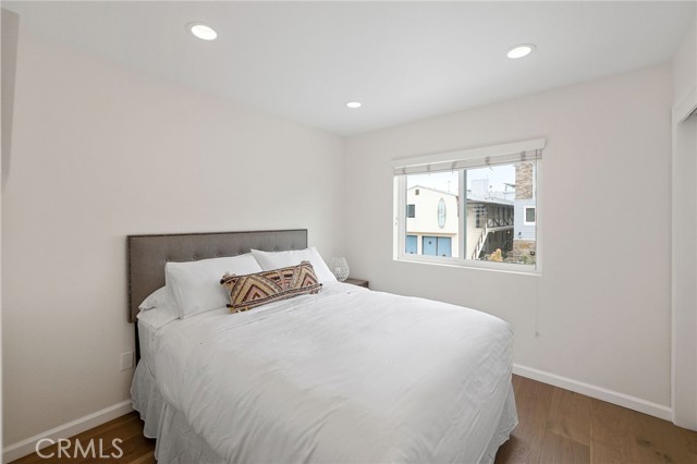 49 15th Street # A, Hermosa Beach, California 90254, 4 Bedrooms Bedrooms, ,2 BathroomsBathrooms,Residential Lease,For Rent,49 15th Street # A,CRSB24167637