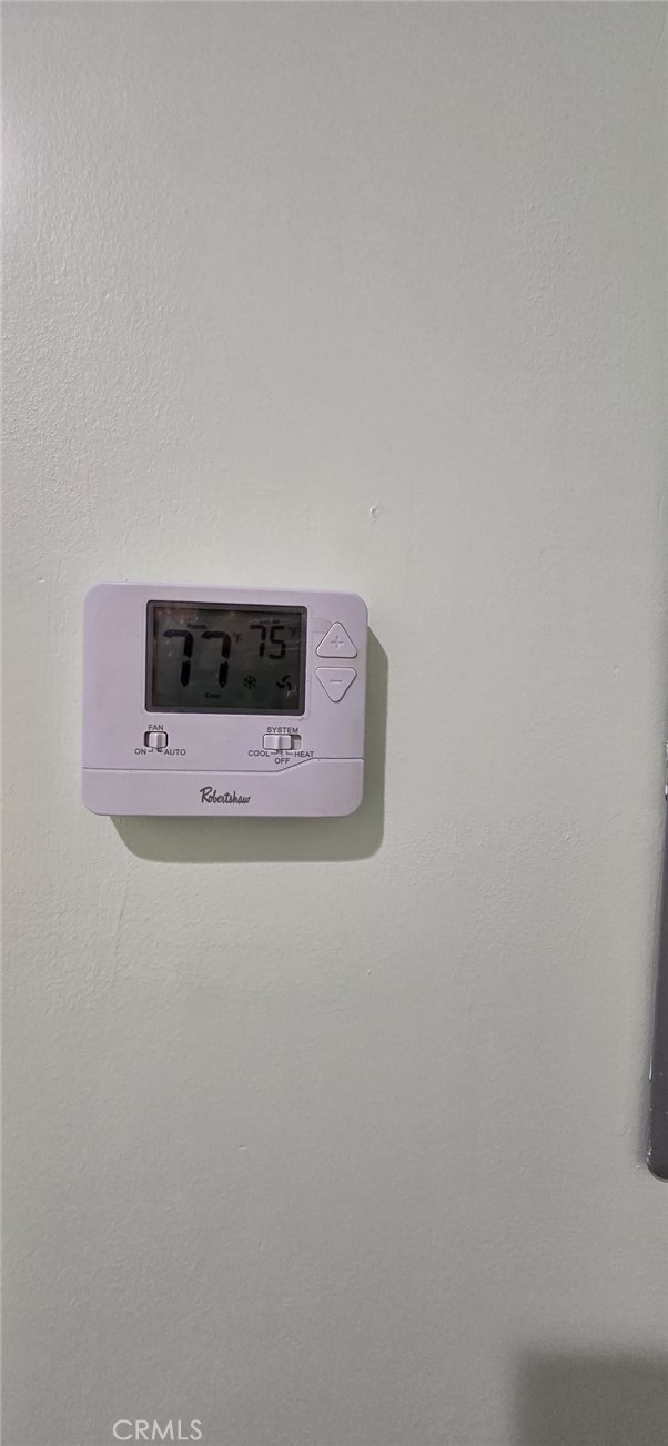 7728 Chimineas Avenue, Reseda CA: https://media.crmls.org/medias/0fe8cff8-9ae1-4351-af10-5a99b1b18bb6.jpg