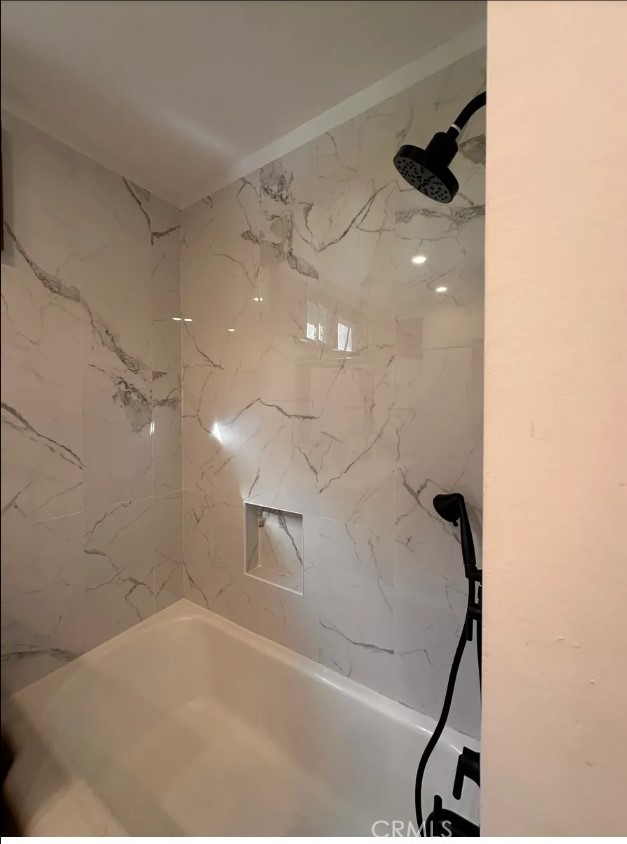 Detail Gallery Image 23 of 35 For 3021 W Clark Ave, Burbank,  CA 91505 - 3 Beds | 2 Baths